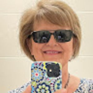 Meet your Posher, Beth